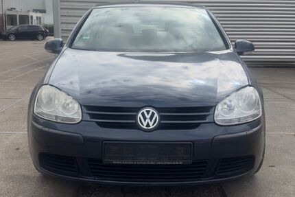 VW Golf 280.000 km 1.900 &euro; Wesel 46485