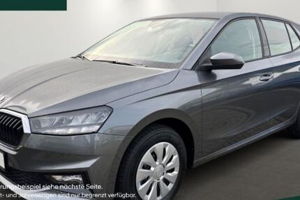 Skoda Fabia 8.000 km 17.890 &euro; Düsseldorf 40233