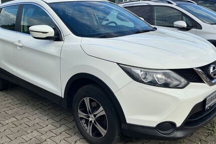 Nissan Qashqai 179.000 km 6.950 &euro; Moers 47447