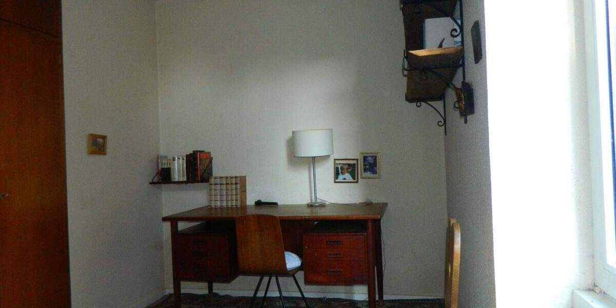 Bungalow Krefeld Benrad-Süd - 8 Zimmer, 157 m&sup2;, 395.000&euro; | Angebot:25697193