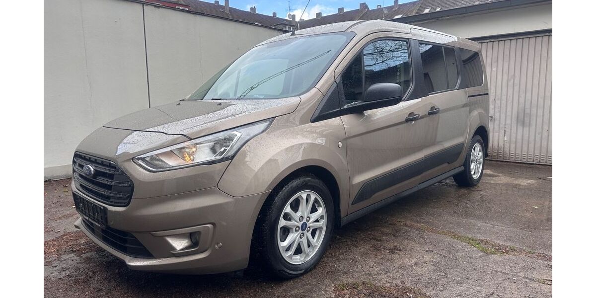 Ford Tourneo Connect 128.642 km 9.300 &euro; Duisburg 47169