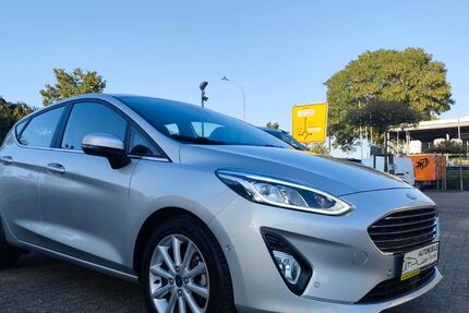 Ford Fiesta 82.000 km 11.500 &euro; Geldern 47608