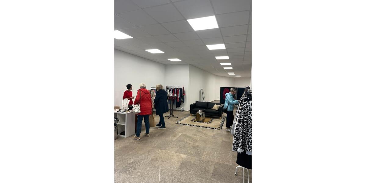 Gewerbeobjekt Kevelaer - 1.200&euro; | Angebot:25993700