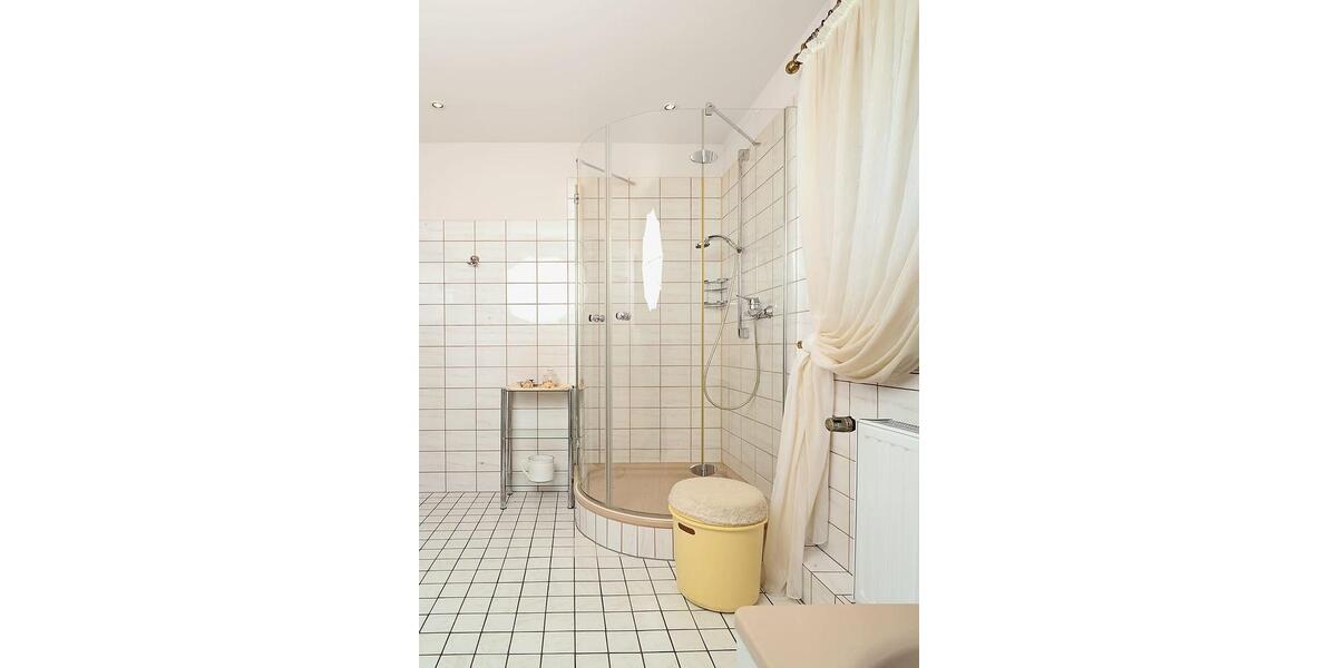 Einfamilienhaus Nettetal - 3 Zimmer, 122 m&sup2;, 350.000&euro; | Angebot:20368533