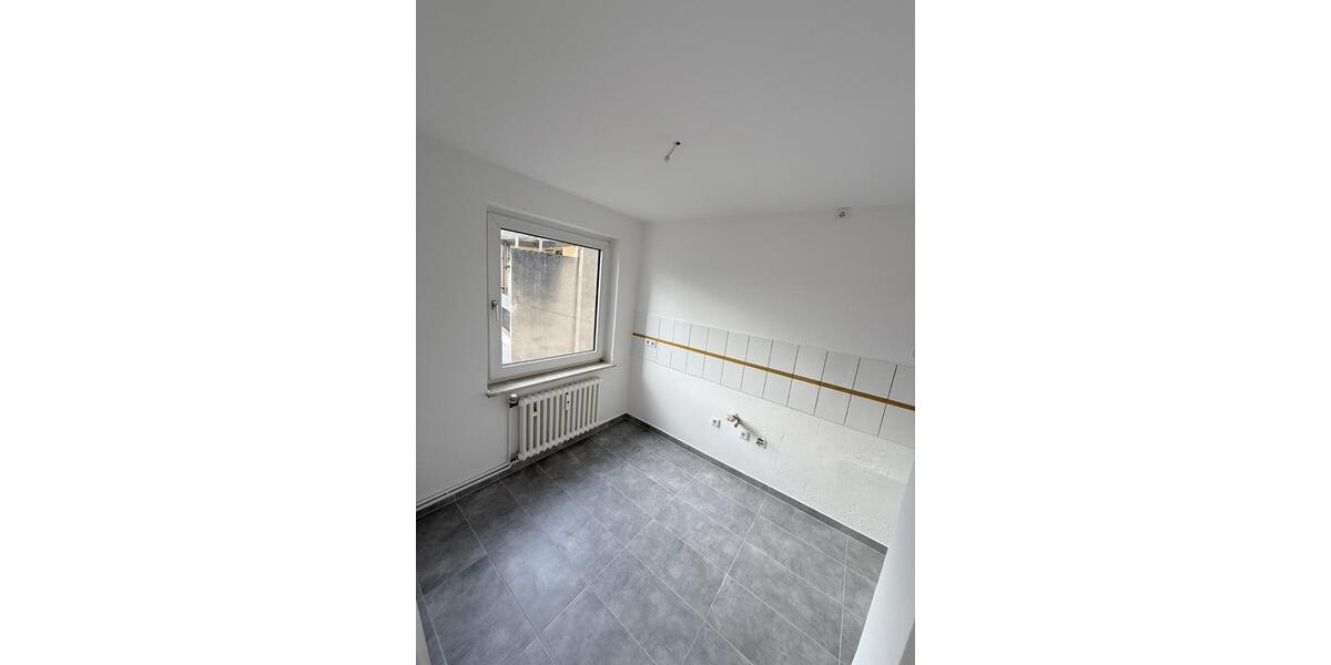 Etagenwohnung Duisburg - 3 Zimmer, 70 m&sup2;, 630&euro; | Angebot:25127702