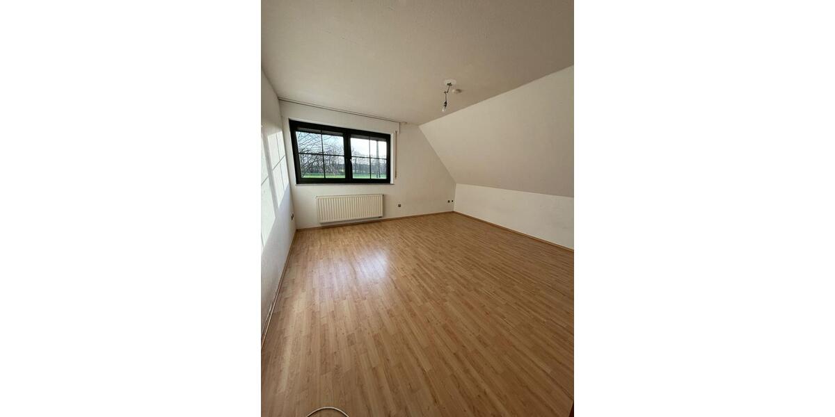 Einfamilienhaus Kevelaer Wetten - 5 Zimmer, 178 m&sup2;, 1.550&euro; | Angebot:25767928