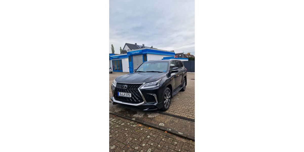 Lexus LX 570 99.874 km 5.000 &euro; Bottrop 46240