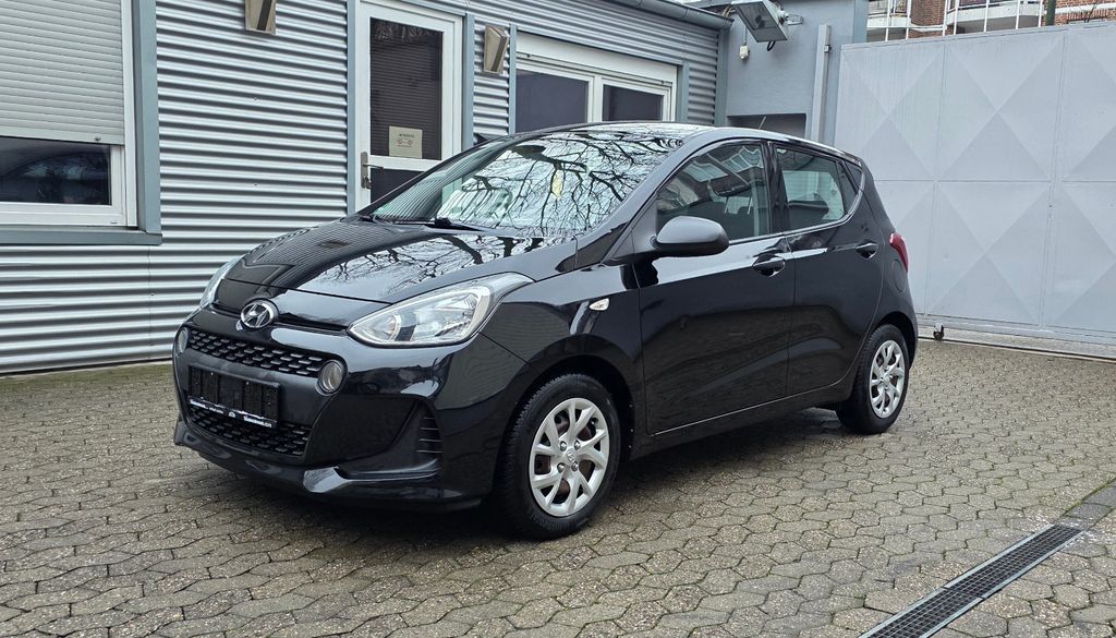 Hyundai i10 89.000 km 5.999 &euro; DÜSSELDORF 40227