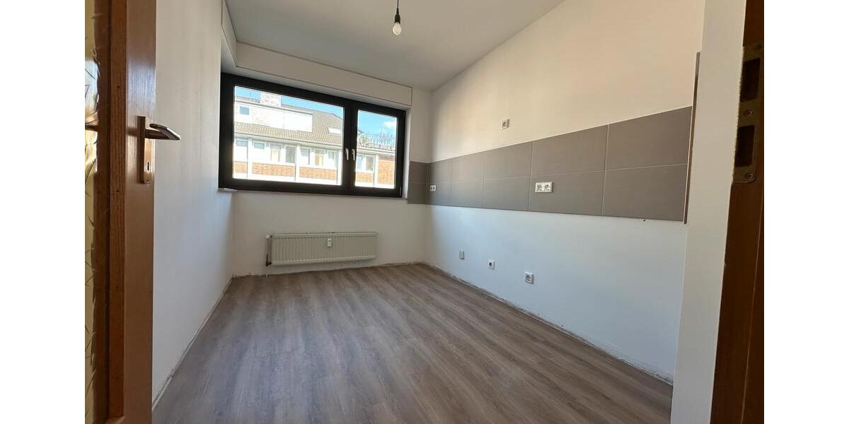 Etagenwohnung Düsseldorf Düsseltal - 2 Zimmer, 68 m&sup2;, 1.400&euro; | Angebot:25957360