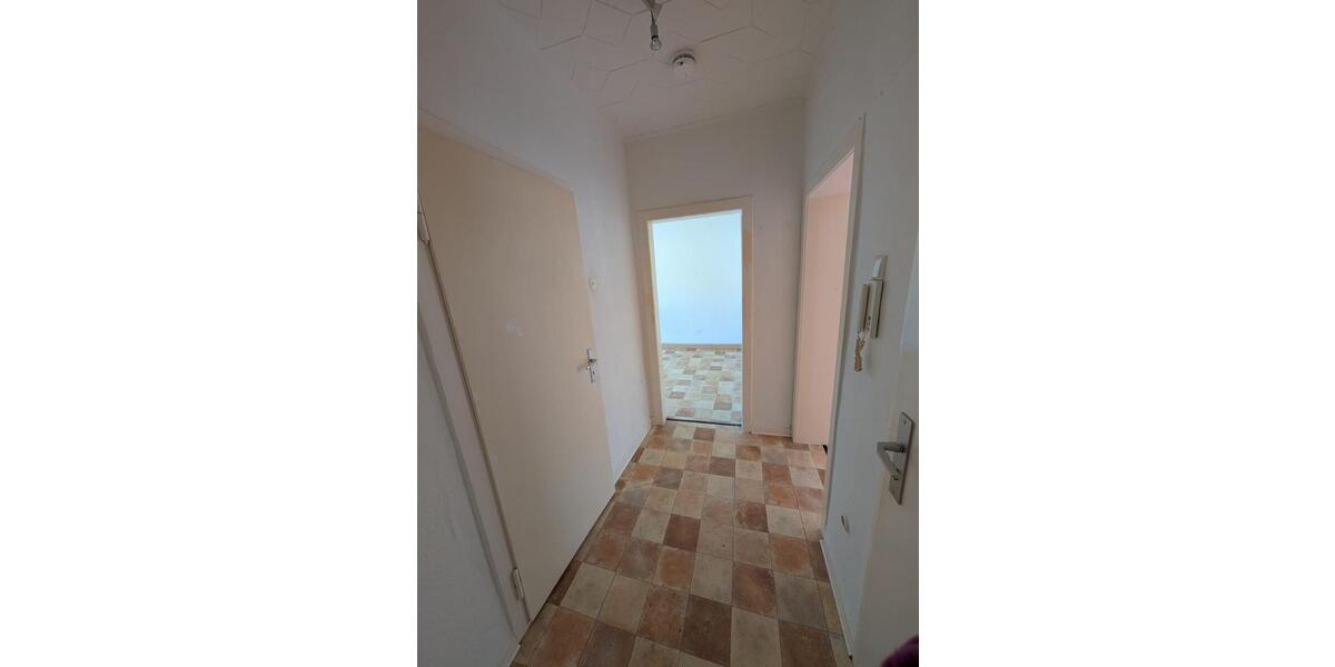 Etagenwohnung Essen Frillendorf - 2 Zimmer, 70 m&sup2;, 440&euro; | Angebot:25870117