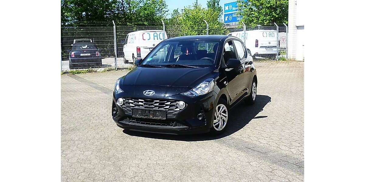 Hyundai i10 39.000 km 10.798 &euro; Düsseldorf 40470