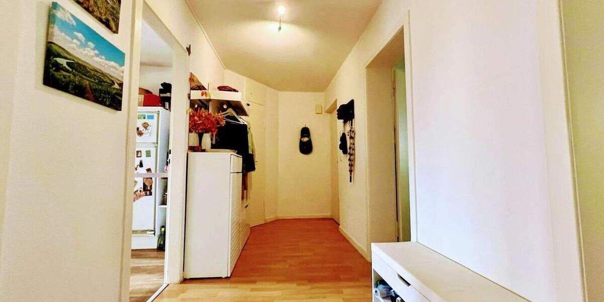 Etagenwohnung Essen Frohnhausen - 3 Zimmer, 71 m&sup2;, 170.000&euro; | Angebot:25779607