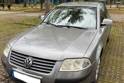 VW Passat 256.600 km 1.600 &euro; Duisburg 47057