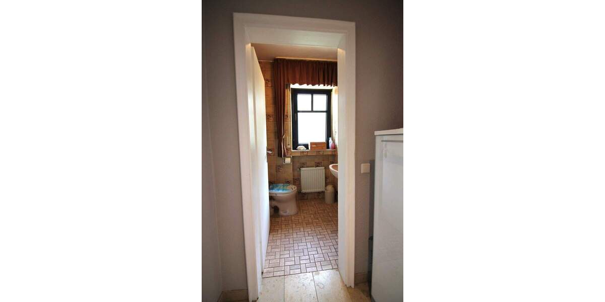 Mehrfamilienhaus, Wohnhaus Rheinberg Ossenberg - 7 Zimmer, 257 m&sup2;, 550.000&euro; | Angebot:25670153