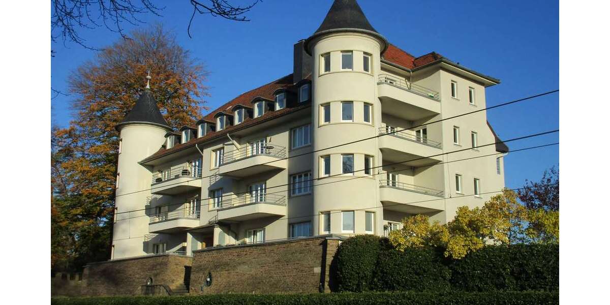 Etagenwohnung Düsseldorf - Rath Rath - 4 Zimmer, 130 m&sup2;, 1.350&euro; | Angebot:25917938