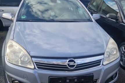 Opel Astra 163.017 km 2.750 &euro; Krefeld 47807