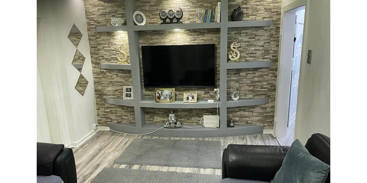 Etagenwohnung Duisburg Hamborn - 2 Zimmer, 92 m&sup2;, 95.000&euro; | Angebot:26754342