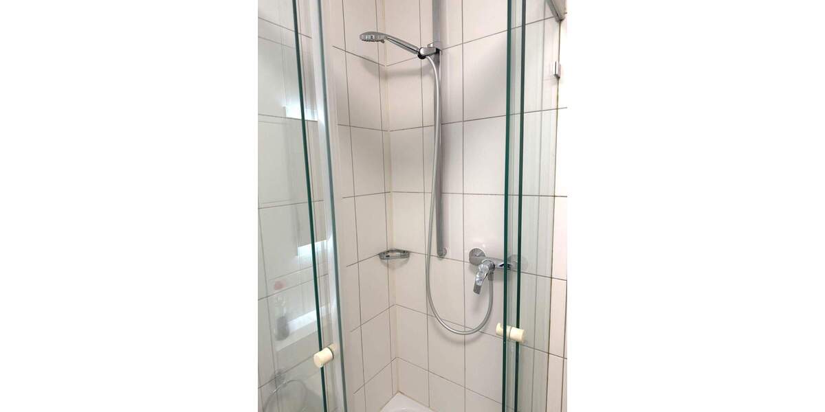 Etagenwohnung Düsseldorf Düsseltal - 2 Zimmer, 74 m&sup2;, 875&euro; | Angebot:25916628