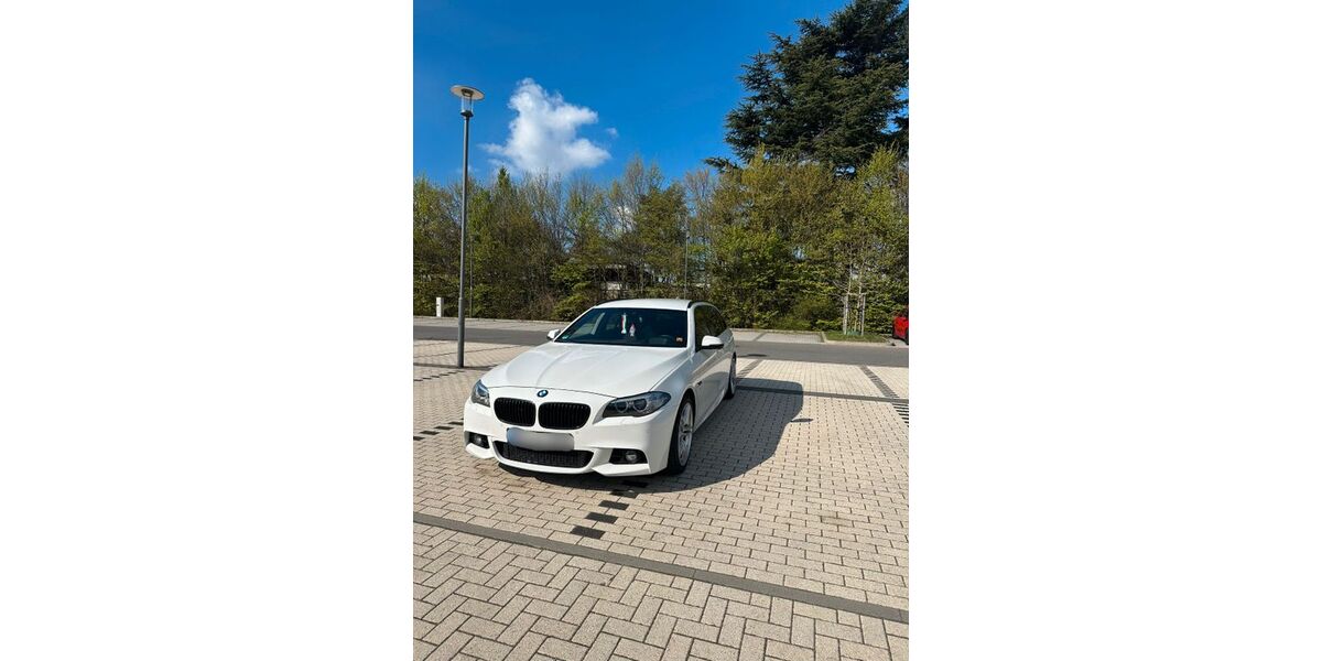 BMW 520 176.133 km 17.900 &euro; MOERS 47441