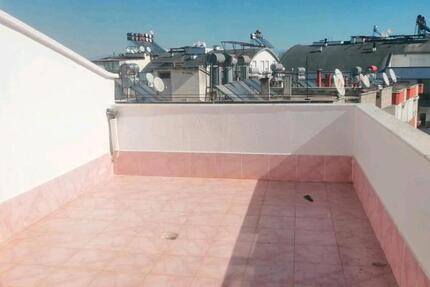 Wohnung Düsseldorf Stadtbezirk 7 - 4 Zimmer, 126 m&sup2;, 125.000&euro; | Angebot:25832406