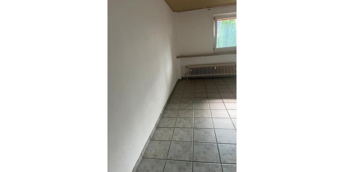 Etagenwohnung Hünxe - 1 Zimmer, 74 m&sup2;, 710&euro; | Angebot:26242004