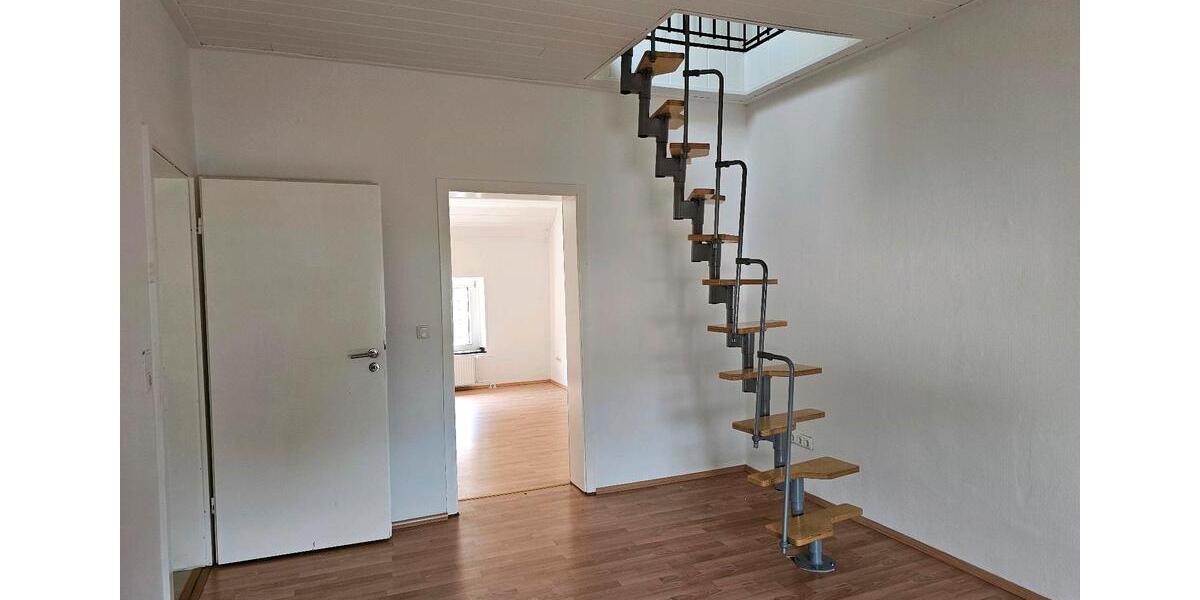 Maisonettenwohnung Duisburg Hamborn - 3 Zimmer, 83 m&sup2;, 125.000&euro; | Angebot:26367644