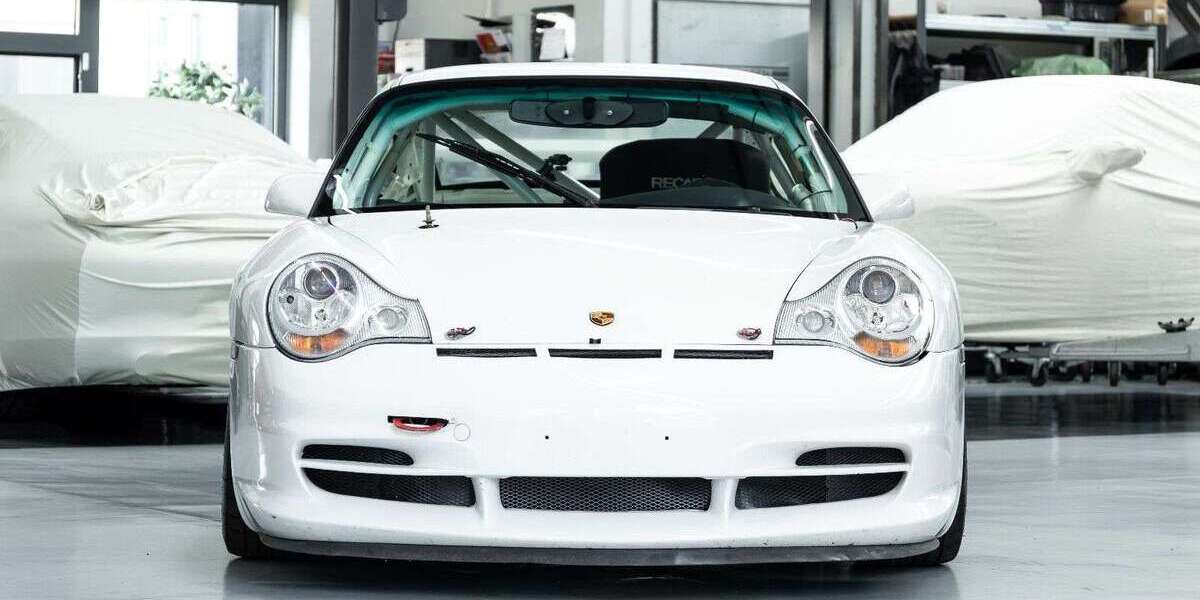 Porsche 996 23.303 km 69.890 &euro; Neuss 41470