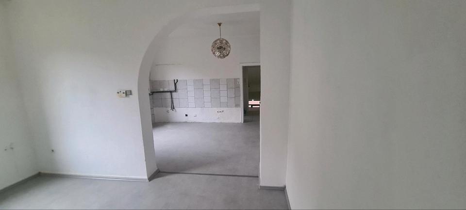 Maisonettenwohnung Duisburg Mittelmeiderich - 3 Zimmer, 80 m&sup2;, 900&euro; | Angebot:25877176