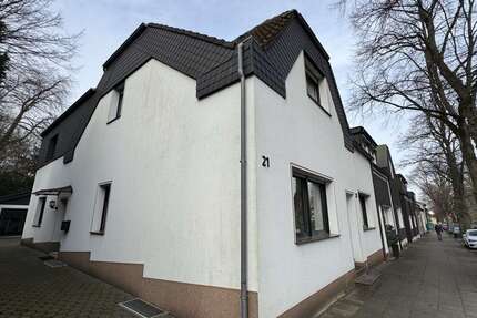Haus Essen / Borbeck-Mitte Mitte - 6 Zimmer, 200 m&sup2;, 449.000&euro; | Angebot:25099527