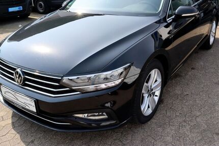 VW Passat Variant 212.000 km 14.090 &euro; Krefeld 47799