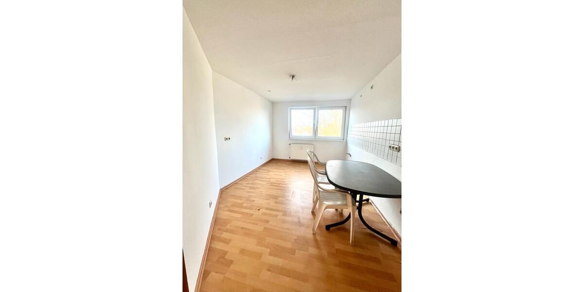 Dachgeschoßwohnung Essen Stadtbezirk III - 2 Zimmer, 73 m&sup2;, 138.000&euro; | Angebot:24840852