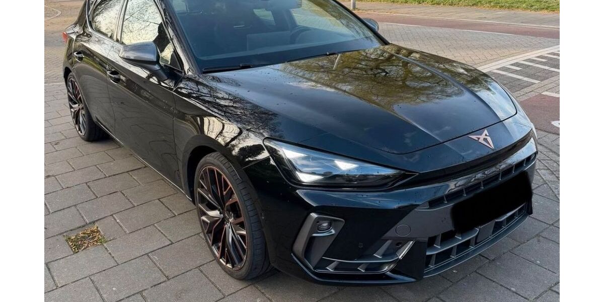 Cupra Leon 35.000 km 27.500 &euro; Viersen 41747