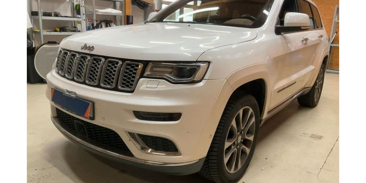 Jeep Grand Cherokee 137.650 km 18.900 &euro; Düsseldorf 40233
