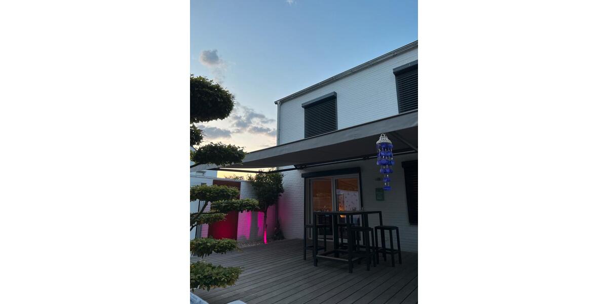 Reihenhaus Krefeld Benrad - 6 Zimmer, 140 m&sup2;, 580.000&euro; | Angebot:26710350