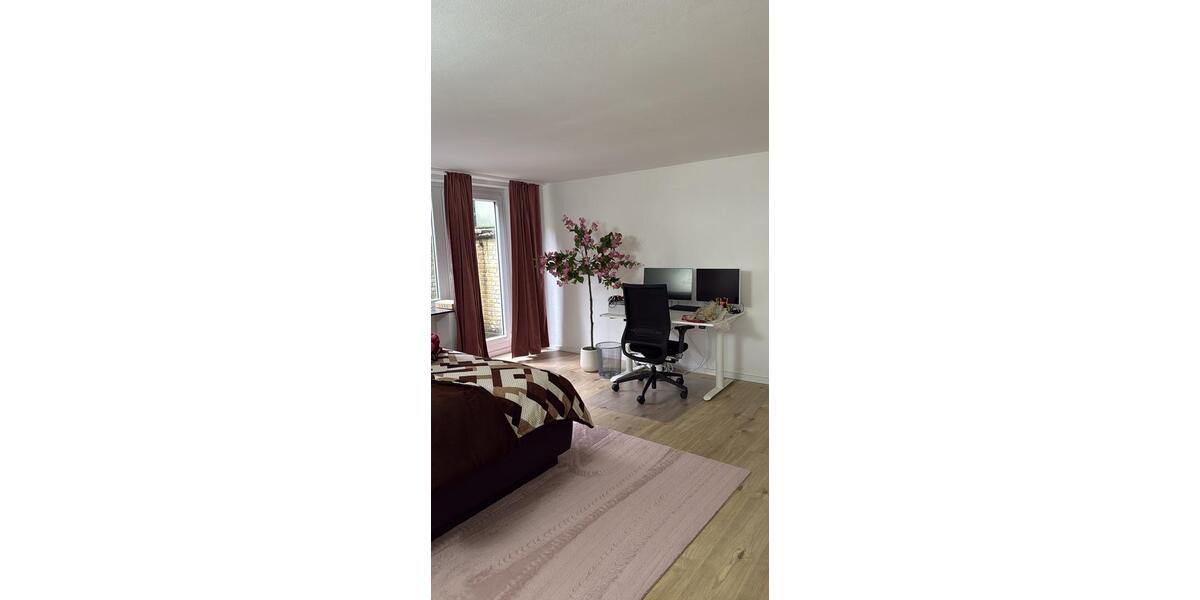 Etagenwohnung Neuss Furth-Mitte - 1 Zimmer, 36 m&sup2;, 500&euro; | Angebot:26535396
