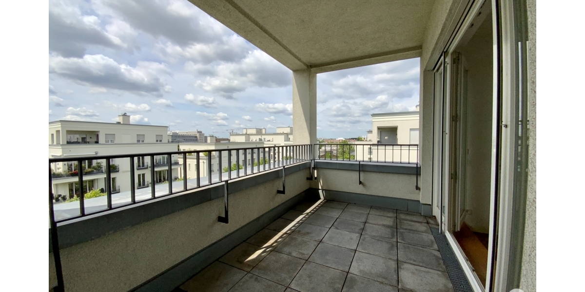Wohnen in hochwertigem Ambiente mit internationalem Flair. Luxus-Penthouse Heinrich-Heine-Gärten - Einfamilienhaus Düsseldorf Heerdt | Angebot:26748838
