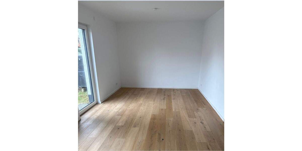 Etagenwohnung Kaarst Vorst - 3 Zimmer, 138 m&sup2;, 2.070&euro; | Angebot:25836355