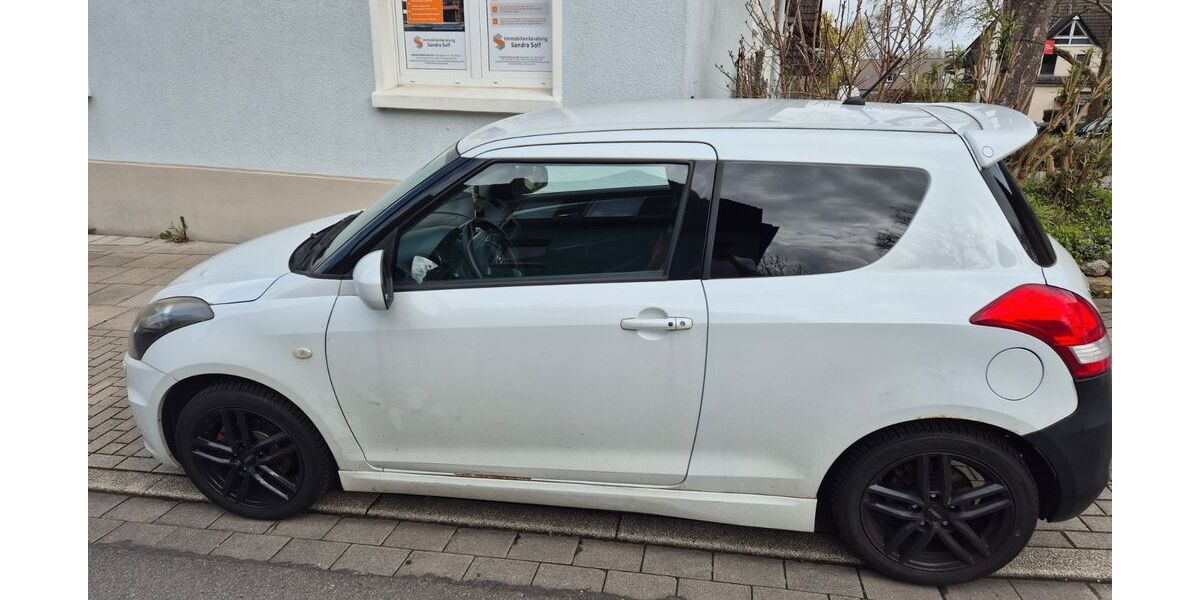Suzuki Swift 89.000 km 8.000 &euro; Essen 45134
