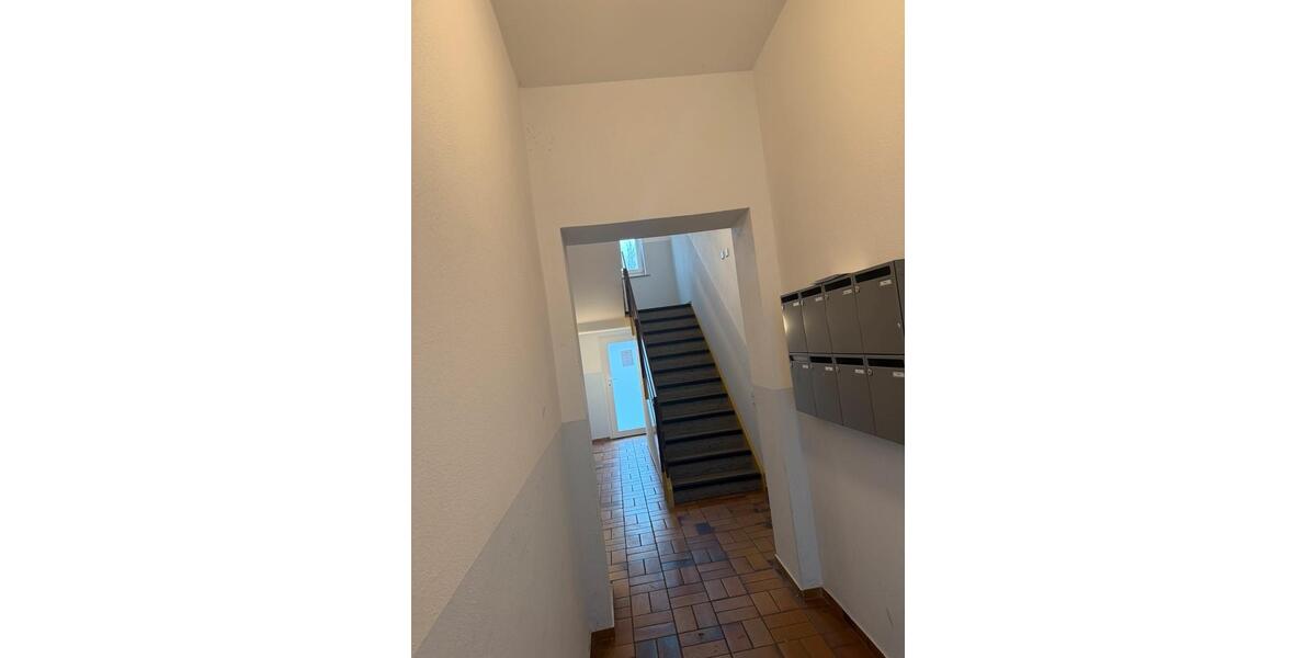 Dachgeschoßwohnung Essen Stadtbezirk III - 1.5 Zimmer, 37 m&sup2;, 510&euro; | Angebot:25815764