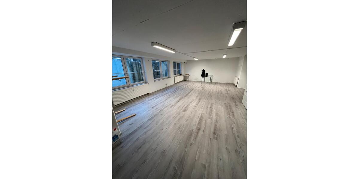 Gewerbeobjekt Krefeld Cracau - 760&euro; | Angebot:25879407