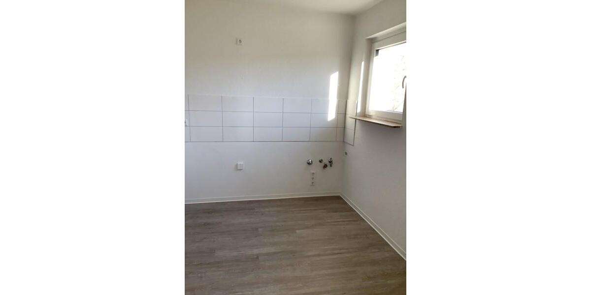 Etagenwohnung Essen Stadtbezirk III - 3 Zimmer, 68 m&sup2;, 713&euro; | Angebot:26694863