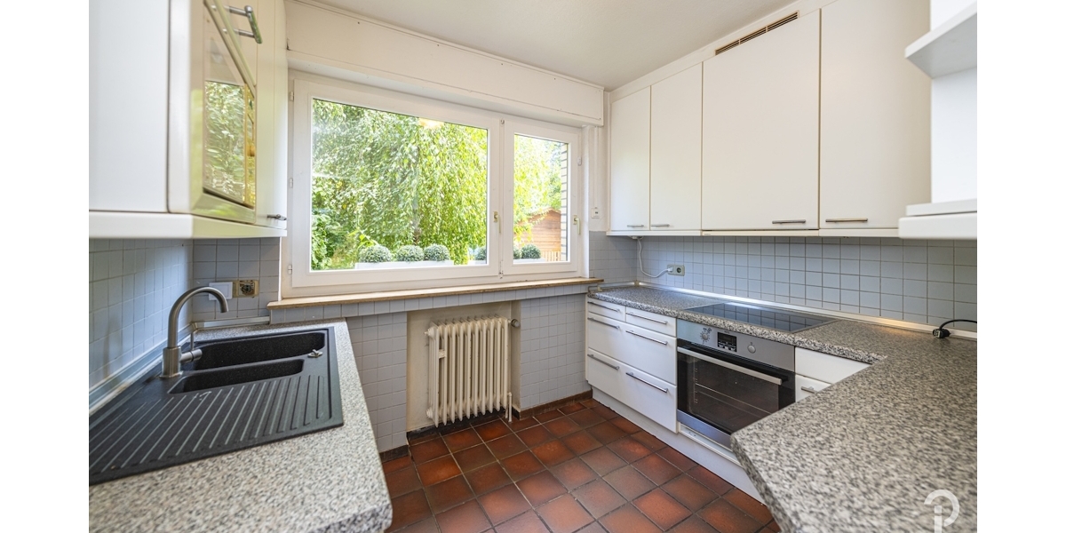 Reihenmittelhaus mit viel Potential für Pärchen und junge Familien, 2 Schlafzimmer + Dachstudio - Reihenmittelhaus Kaarst / Büttgen Büttgen | Angebot:27285727