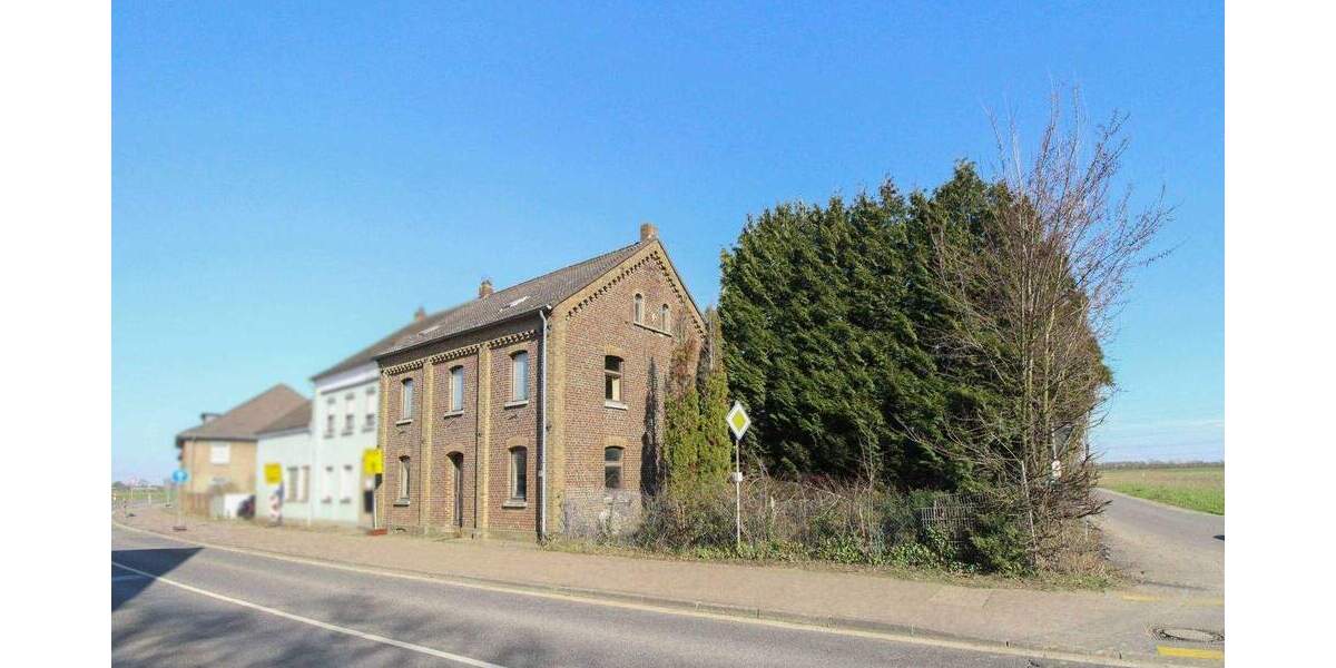 Doppelhaushälfte Willich - 7 Zimmer, 152 m&sup2;, 335.000&euro; | Angebot:25836335