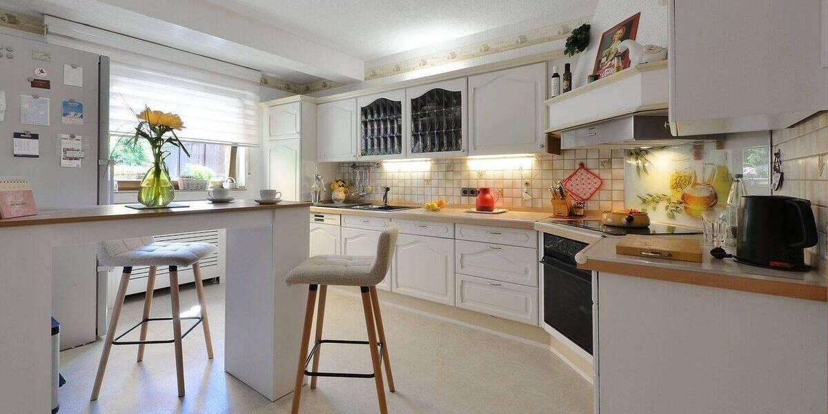 Reihenmittelhaus Moers Kapellen-Mitte - 4 Zimmer, 111 m&sup2;, 320.000&euro; | Angebot:26730873