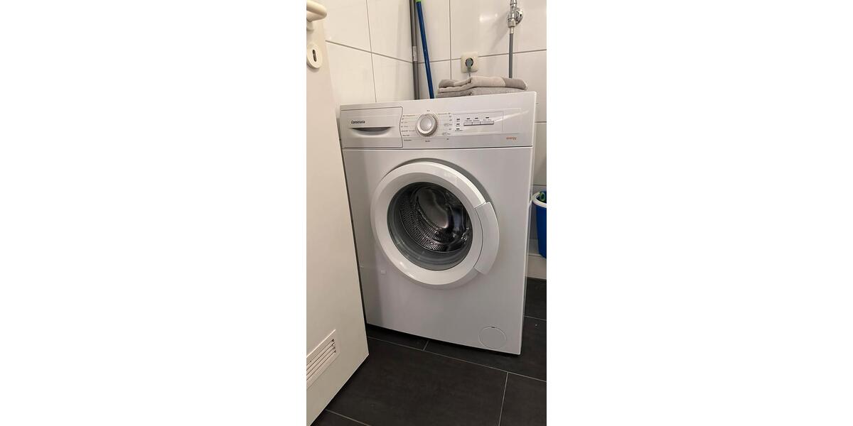 Etagenwohnung Düsseldorf Pempelfort - 1 Zimmer, 33 m&sup2;, 895&euro; | Angebot:25635921