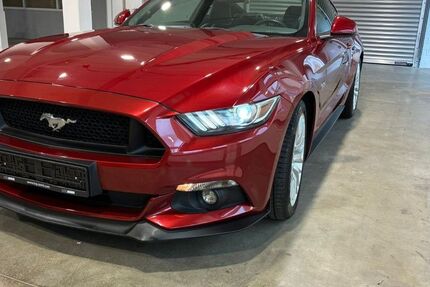 Ford Mustang 118.095 km 30.000 &euro; Willich 47877