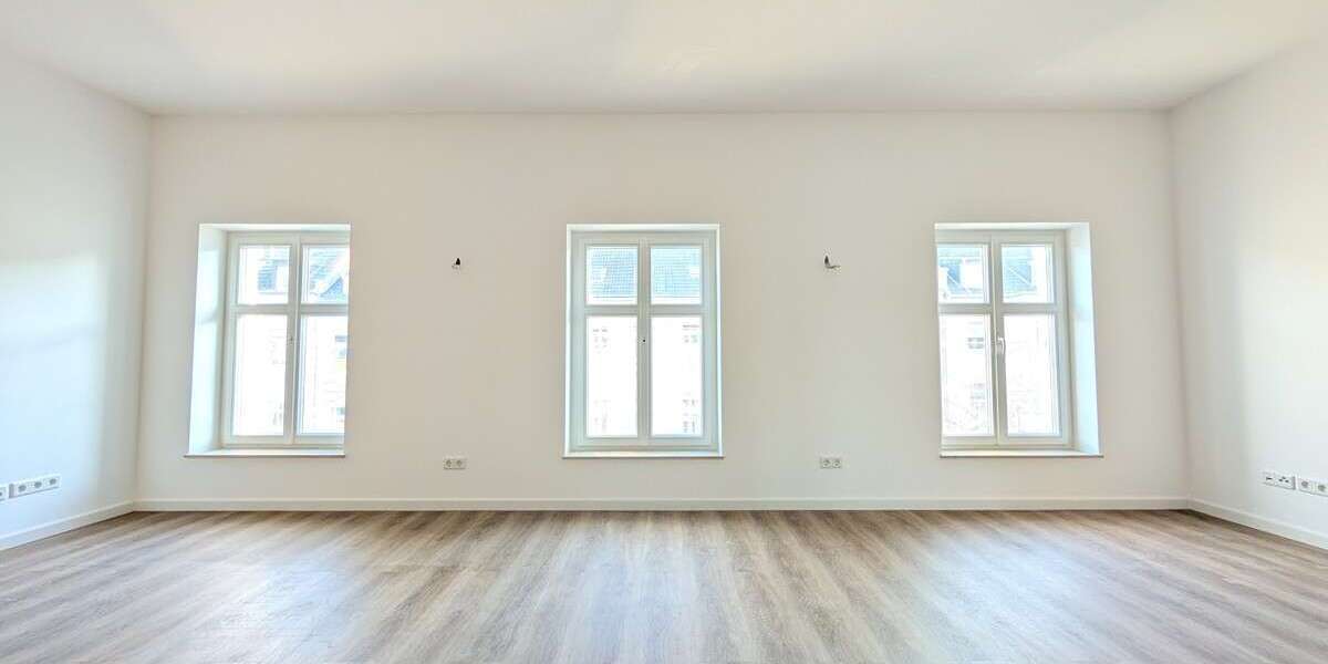 Etagenwohnung Düsseldorf Unterbilk - 3 Zimmer, 90 m&sup2;, 2.200&euro; | Angebot:24581211