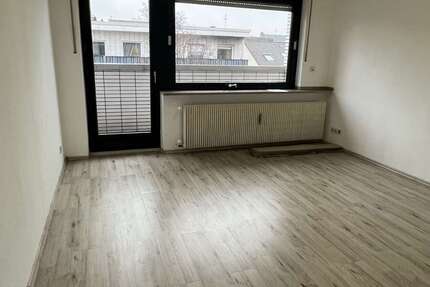 Wohnung Oberhausen Alstaden - 2 Zimmer, 67 m&sup2;, 495&euro; | Angebot:24634024