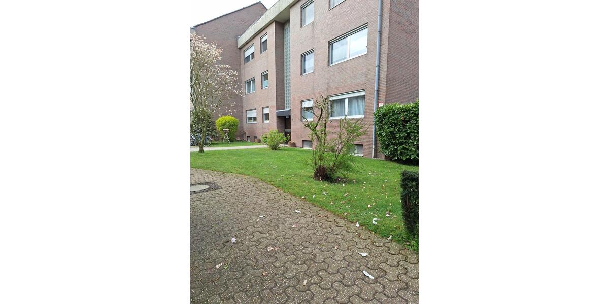 Hochparterre Neuss Furth-Mitte - 2 Zimmer, 65 m&sup2;, 550&euro; | Angebot:25972351