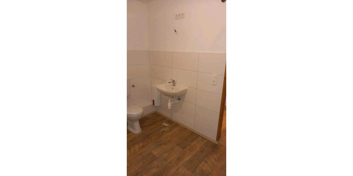 Etagenwohnung Kamp-Lintfort Lintfort - 2.5 Zimmer, 91 m&sup2;, 1.000&euro; | Angebot:26494627